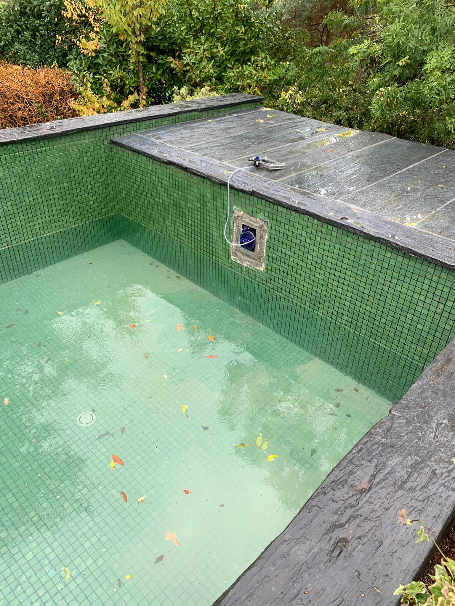 les-ardoisiers-margelles-piscine-ardoise-3