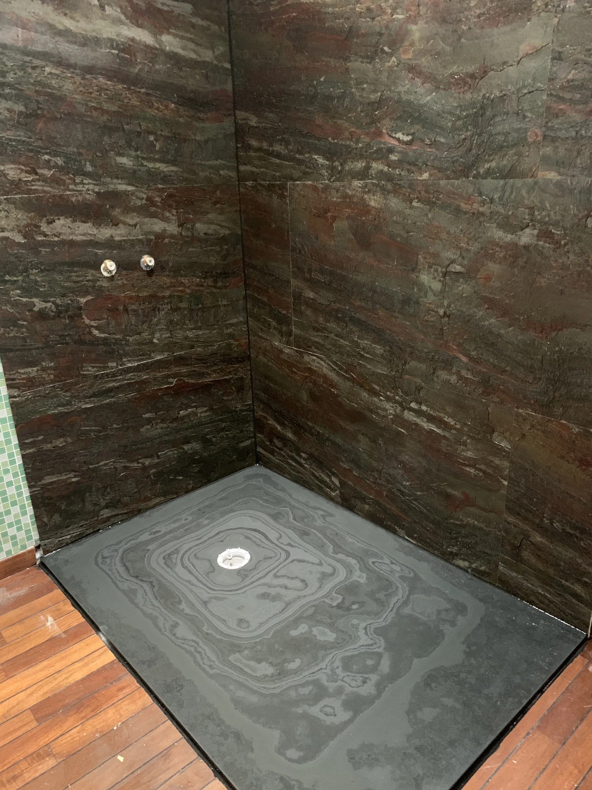 les-ardoisiers-receveur-douche-ardoise